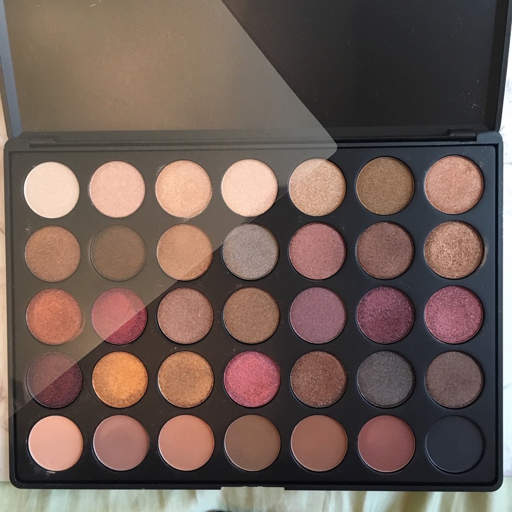 Morphe eyeshadow palettes